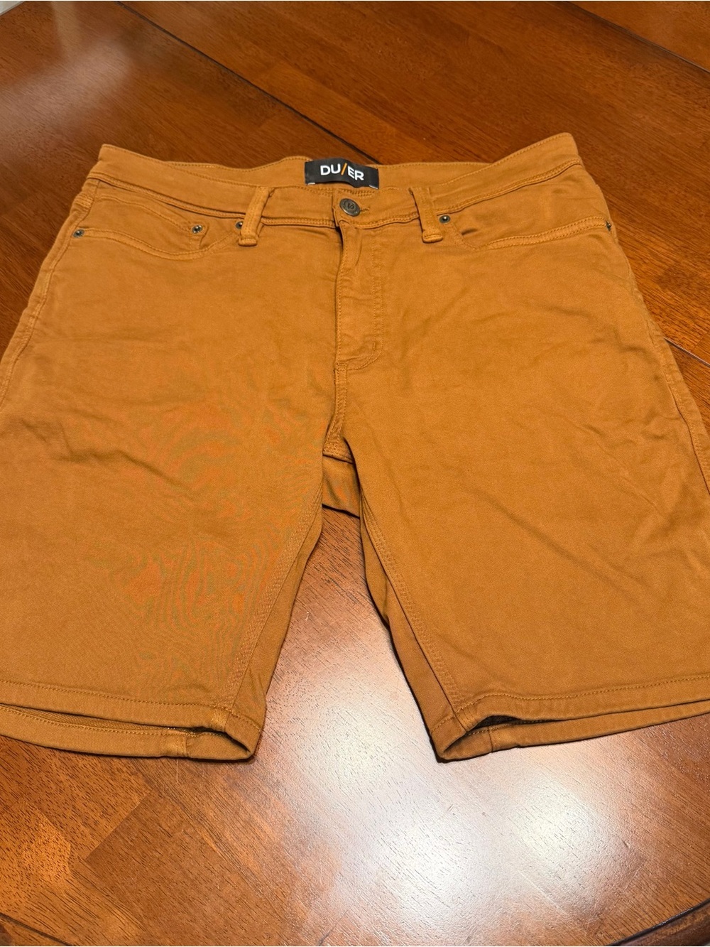 DU/ER N2X No Sweat Slim Fit Shorts Mens Size 34 Brown Stretch Performance Chino